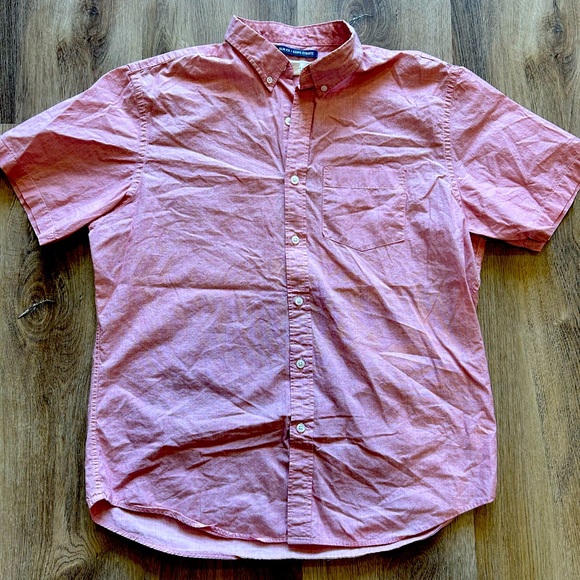 I Crew, Banana Republic, Zara and Old Nay shirts for sale. - Picture 10 of 16